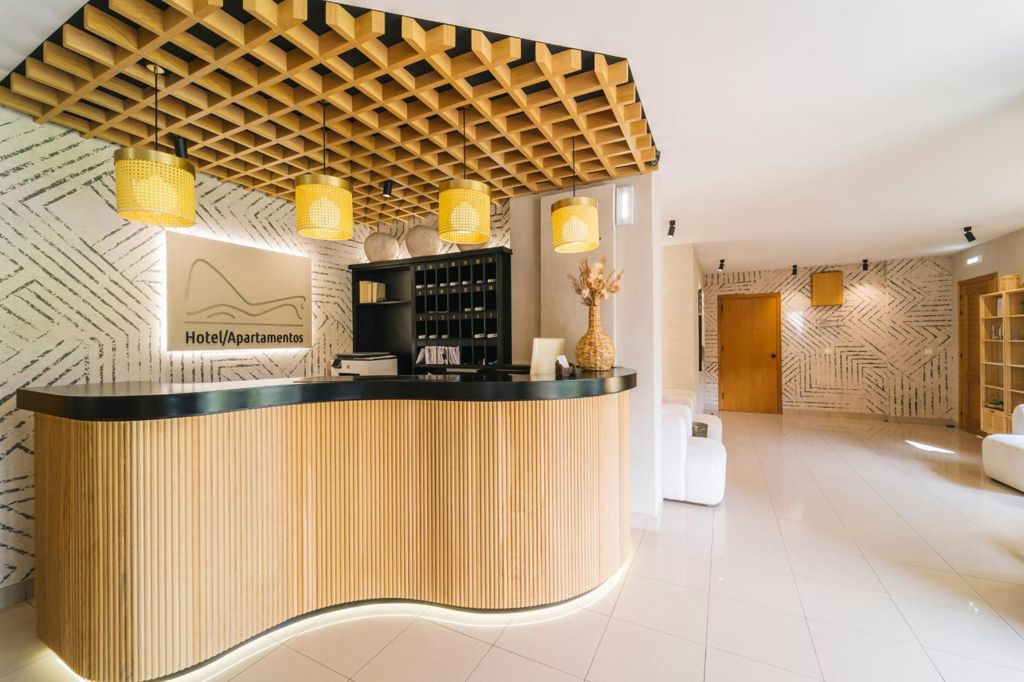 Apartamentos Albatros 바로드레인스 외부 사진